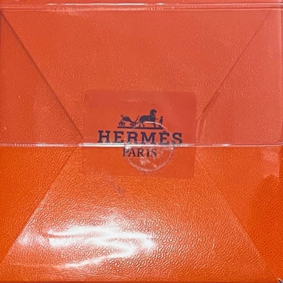 Vintage Hermès Scarf 86 x 89 cm. - Picture 2 of 8